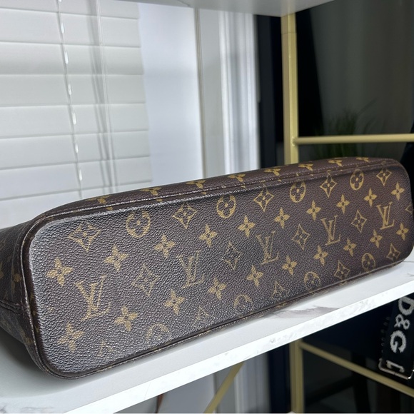 LOUIS VUITTON LUCO TOTE BAG W/ LV Shopping Bag and Dust bag - Picture 14 of 16